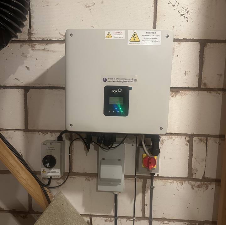 Commissioned hybrid inverter